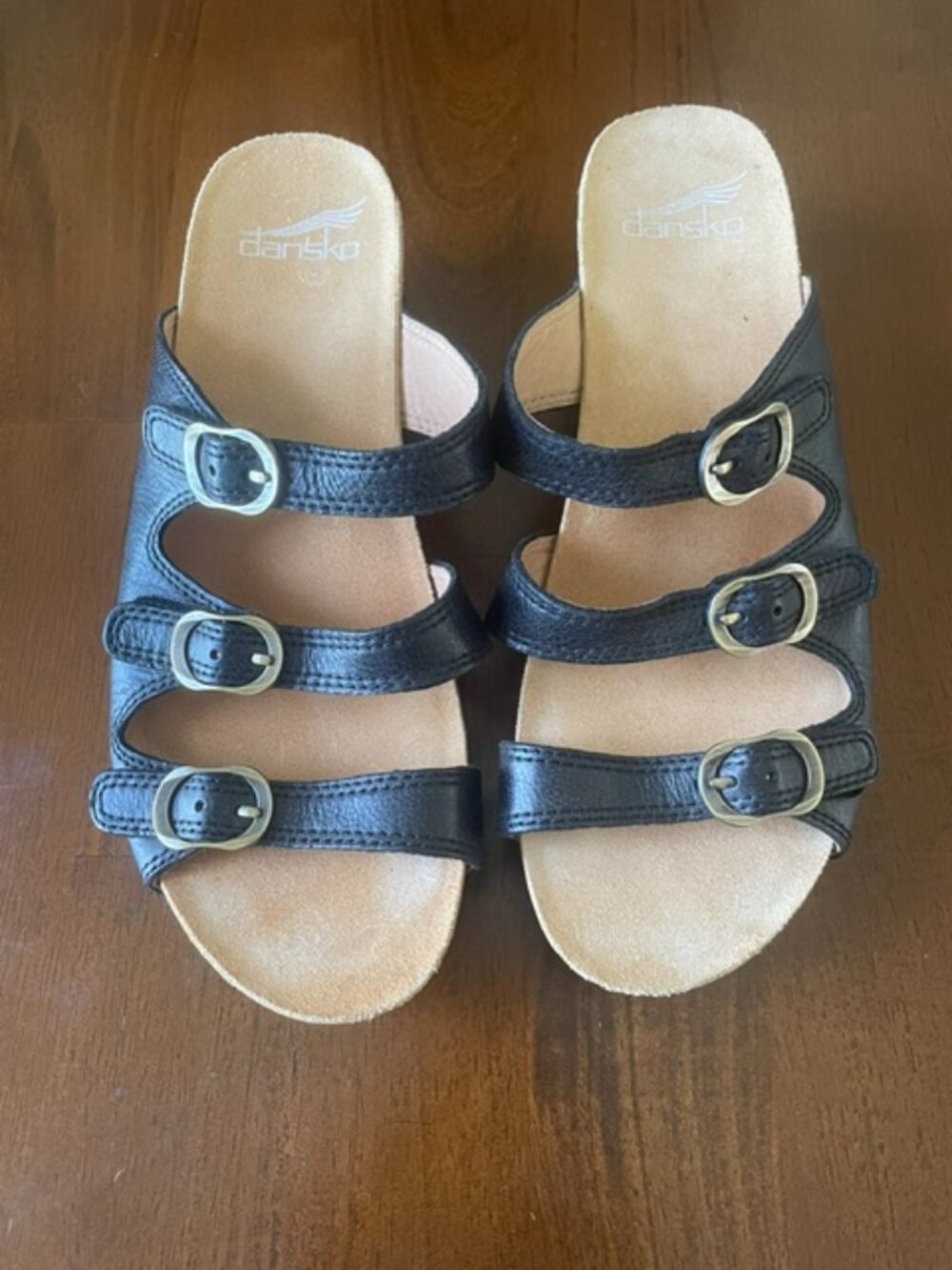 NWOT-Dansko Women's Campbell sandals, Black,Size 37